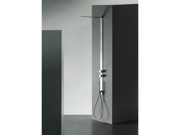 MILANOSLIM-Shower-panel-Fantini-Rubinetti-161427-rel3fb9ef79.jpg